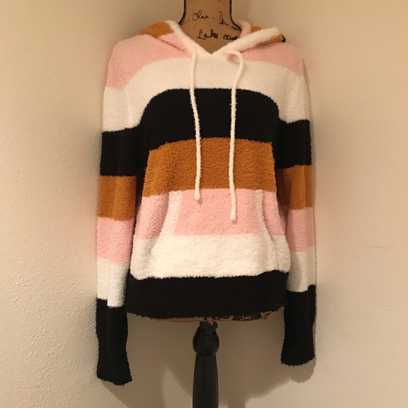 NWT-Candie’s Juniors Womens Long Sleeve Plush Hoodie-L - Picture 1 of 16